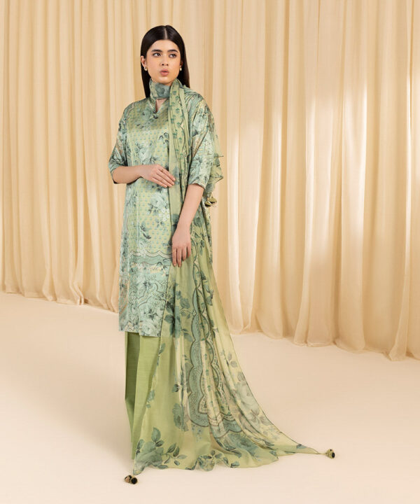 Sapphire Festive Unstitched   Collection | 00U2DSL24V62