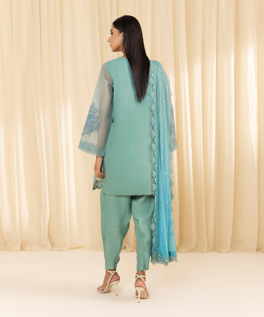 Sapphire Festive Unstitched Collection | 0U2DESL24V61 - Image 2