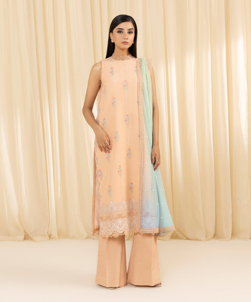Sapphire Festive Unstitched Collection | 0U2DESL24V63