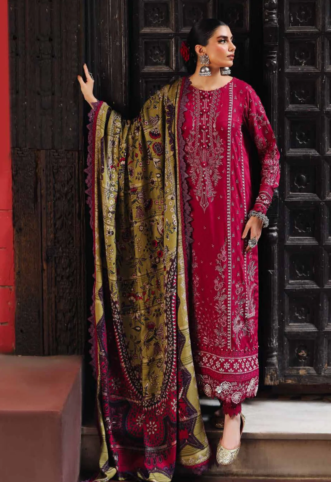 Nureh Maya Linen