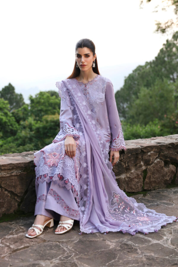 Alternative view of Qalamkar Qlinekari Linen   | LM-14