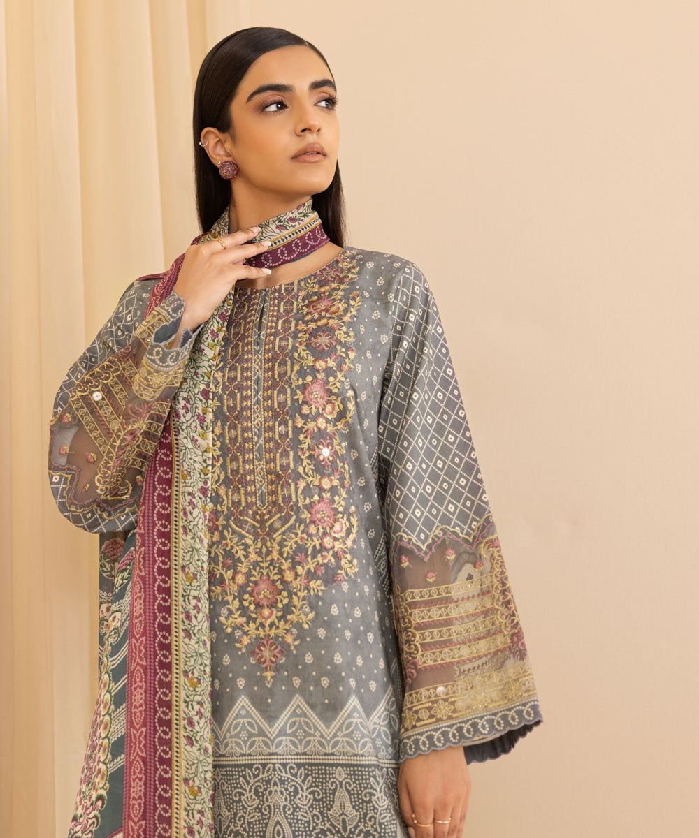 Sapphire Festive Unstitched Collection | 3PEST24V61UC - Image 4