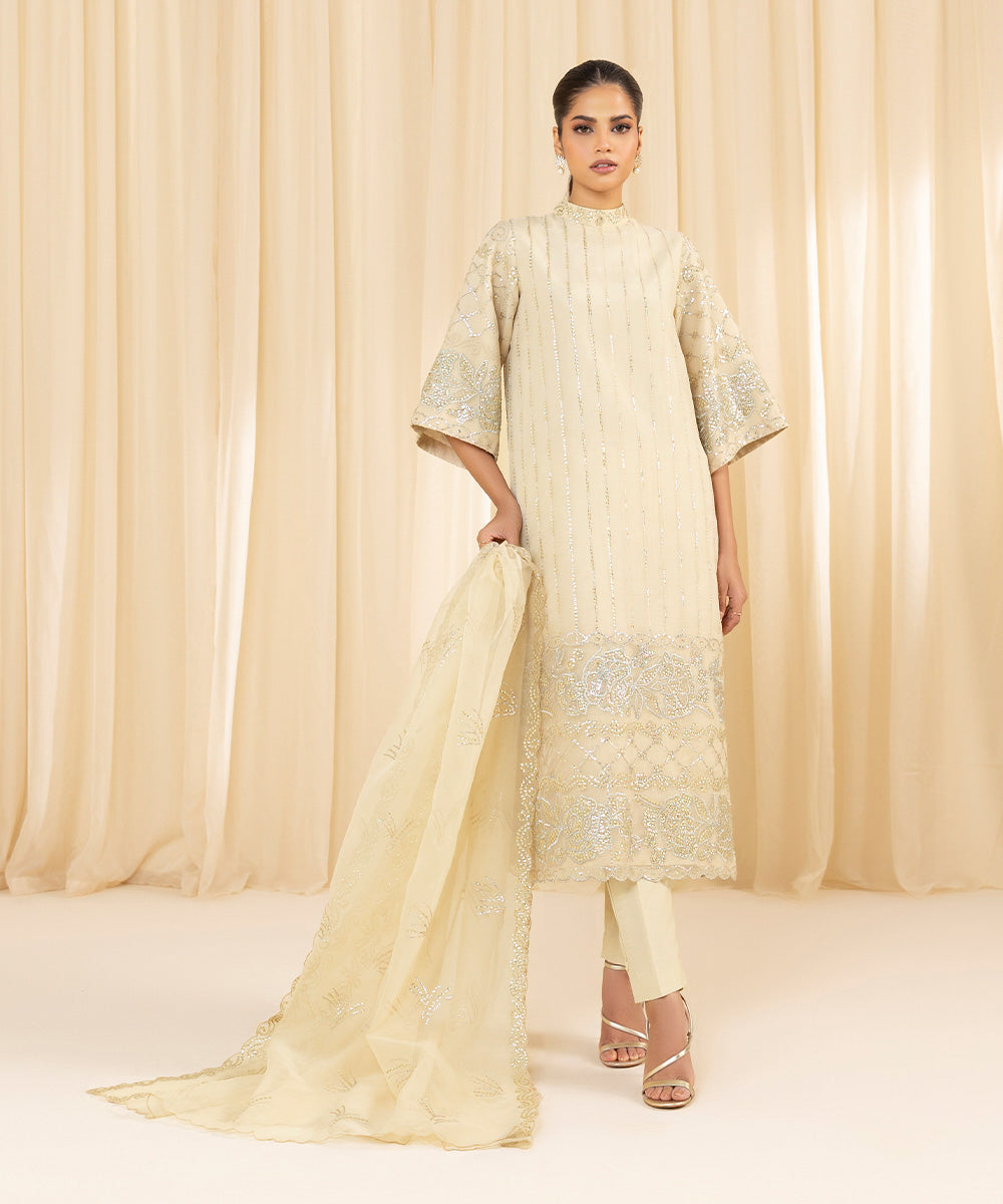 Sapphire Festive Unstitched Collection | 3SFELX24V619