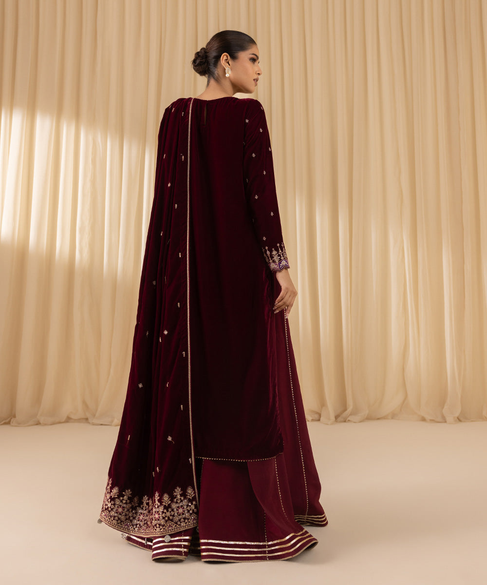 Sapphire Festive Unstitched Collection | 3SFELX24V634 - Image 2