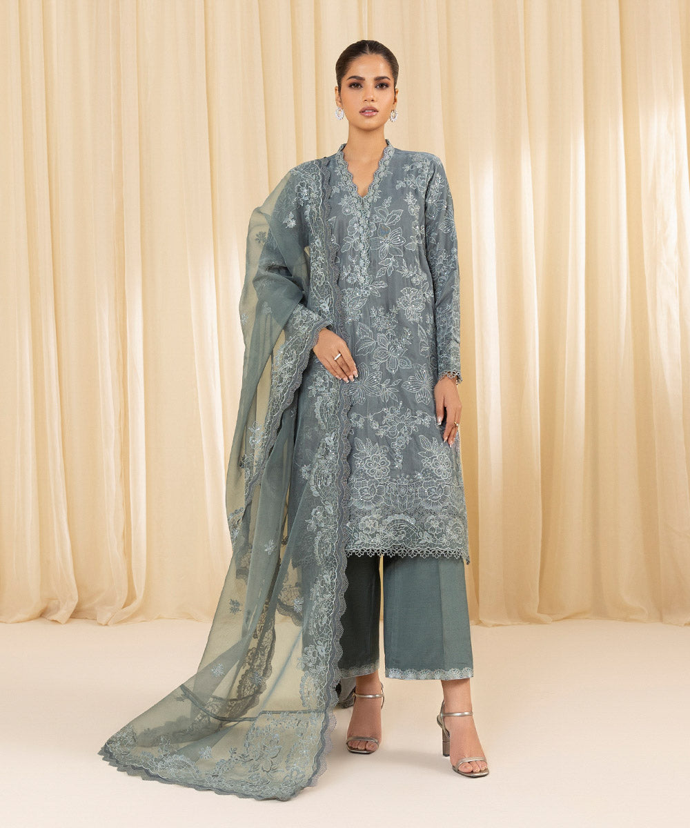 Sapphire Festive Unstitched Collection | 3SFELX24V638