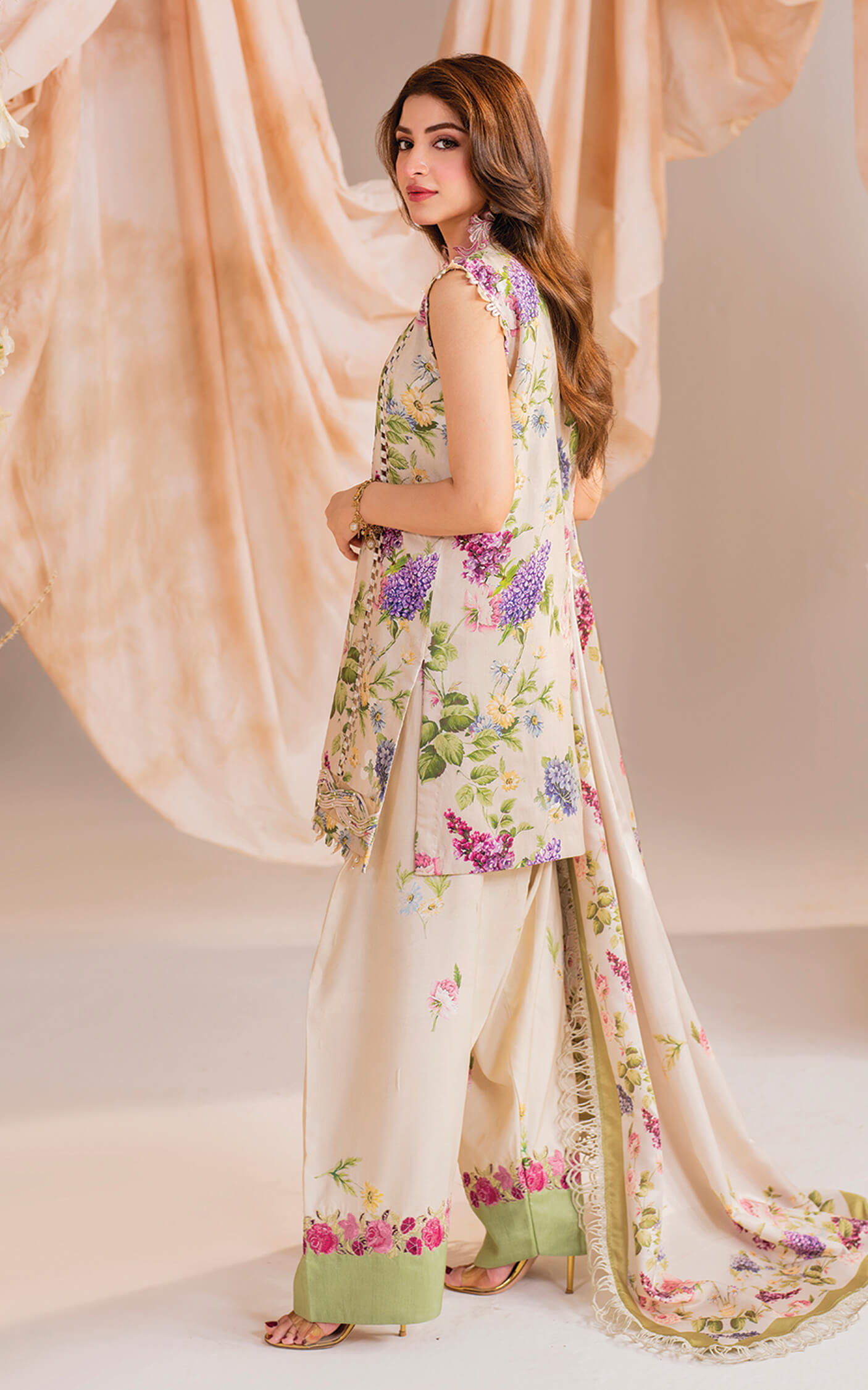 Winter Meraki’24 by Asifa & Nabeel | MW-01 - Image 2