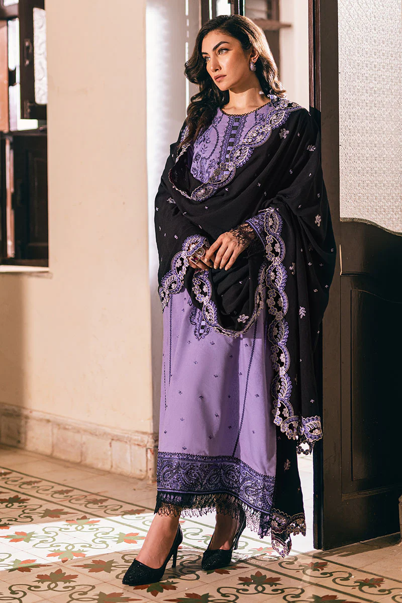 Mushq Hemline Winter Karandi | Glam Attitude - Image 3