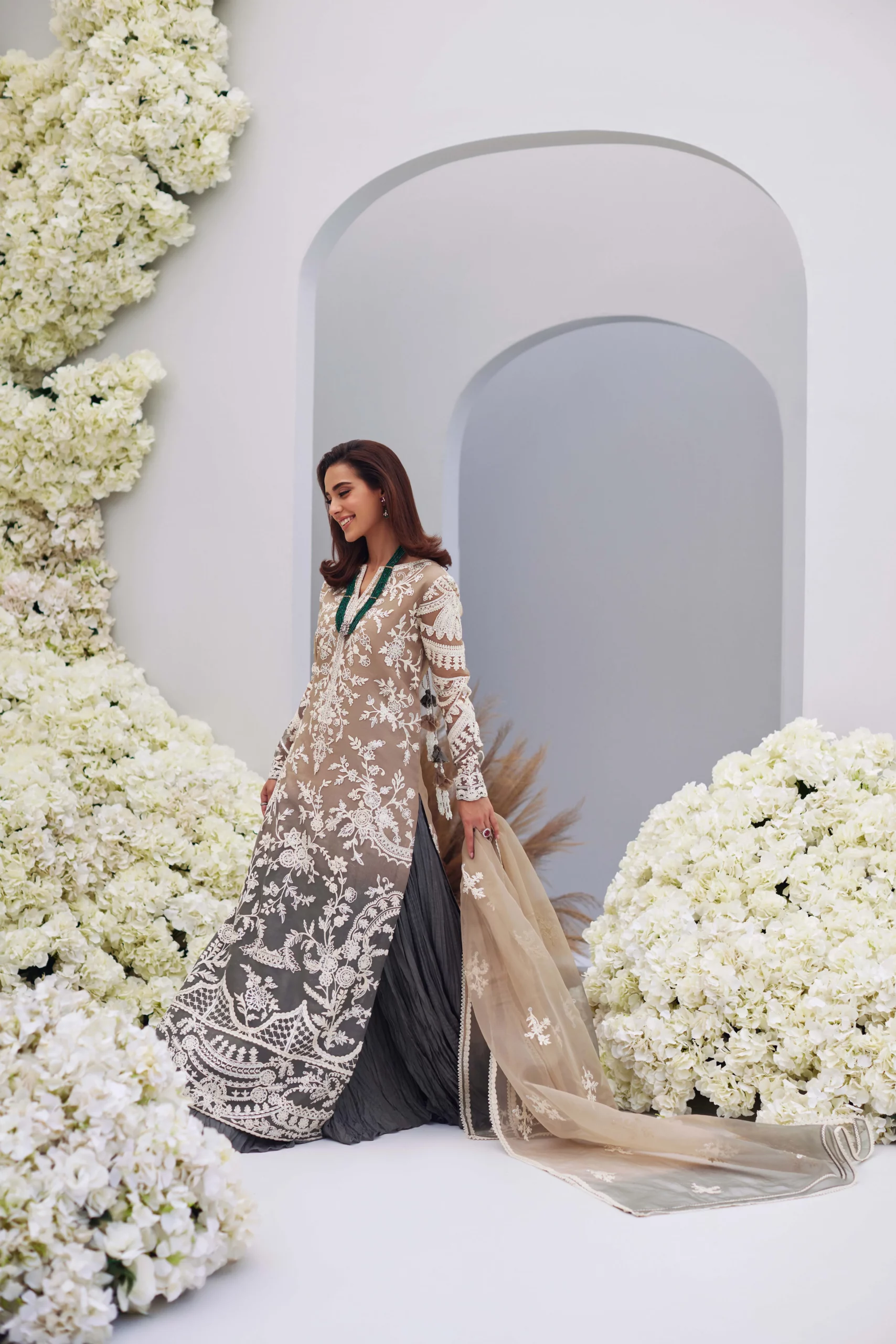 Mina Hasan Luxury Unstitched Collection | Inaaya - Image 3