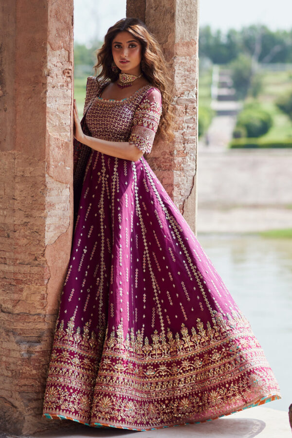 Alternative view of Qalamkar Shadmani Formals | Sajal Ali | SH-04