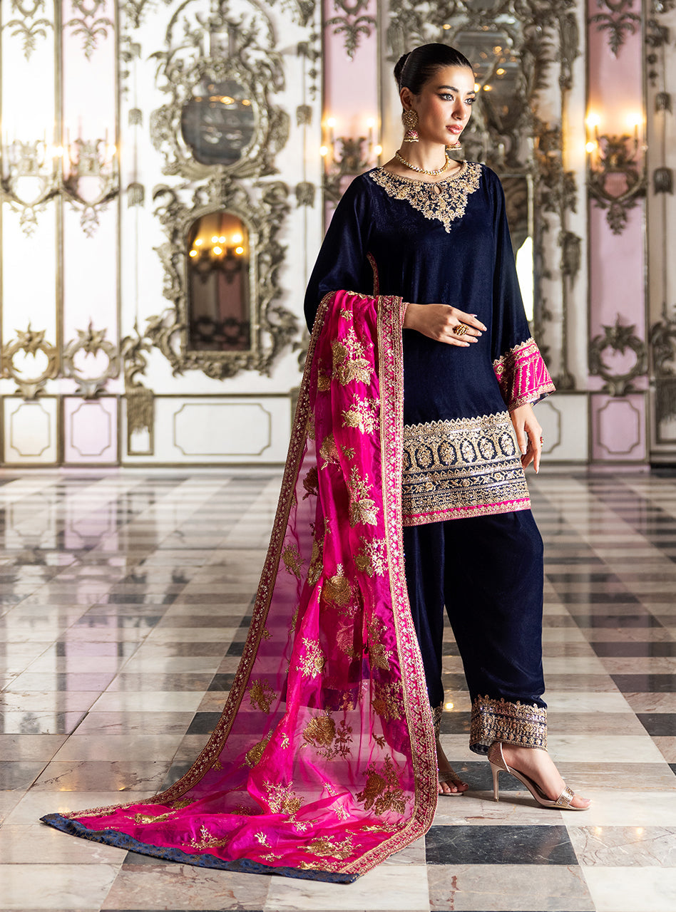 Zainab Chottani Velvet | Tara
