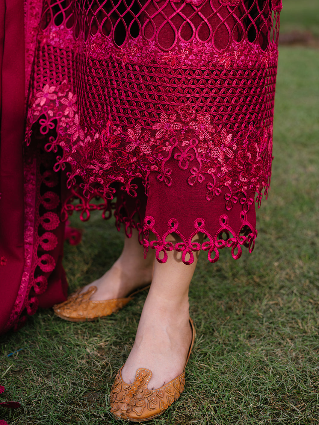 Gulabi Baagh by Bin Ilyas | 151 A - Image 4