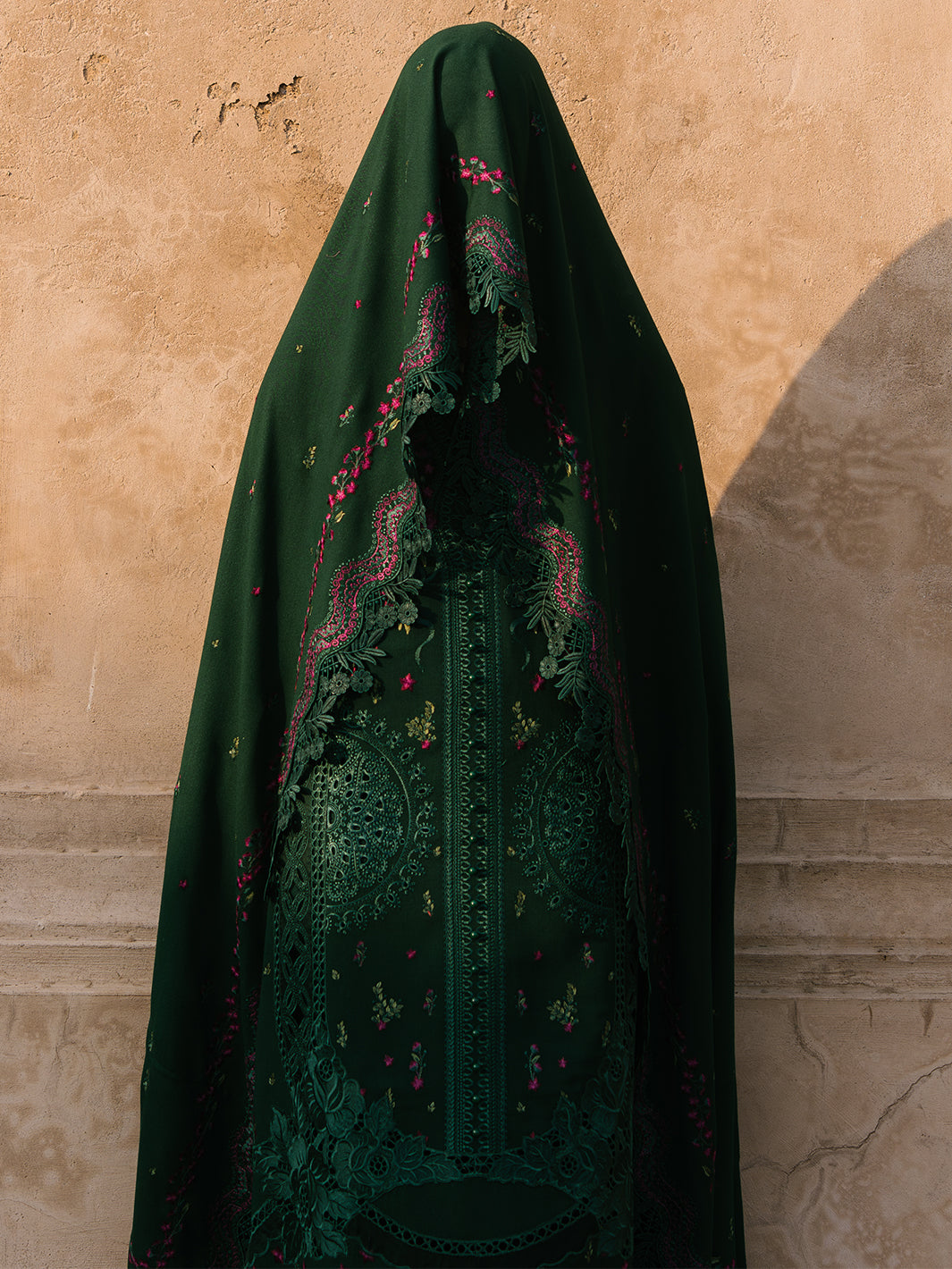 Gulabi Baagh by Bin Ilyas | 152 B - Image 3