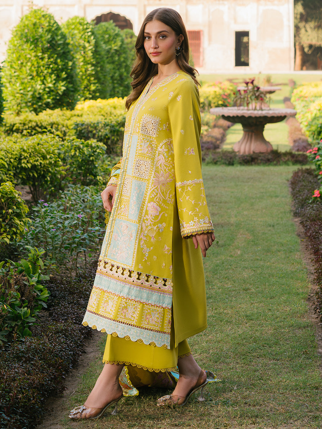 Gulabi Baagh by Bin Ilyas | 153 A - Image 4