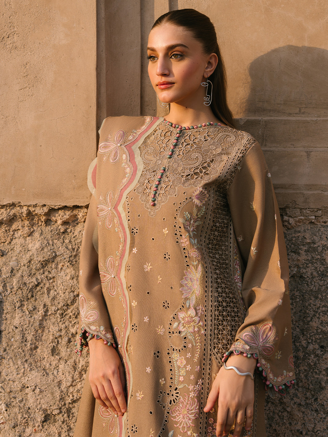 Gulabi Baagh by Bin Ilyas | 154 A - Image 3