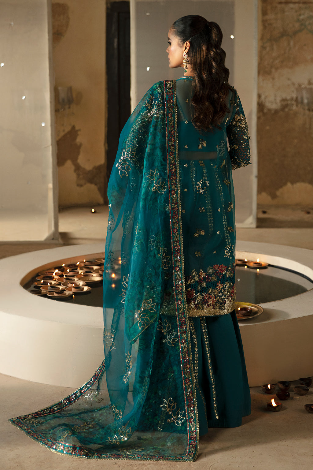 Afrozeh Hayat '24 Wedding Collection | Meerub - Image 5