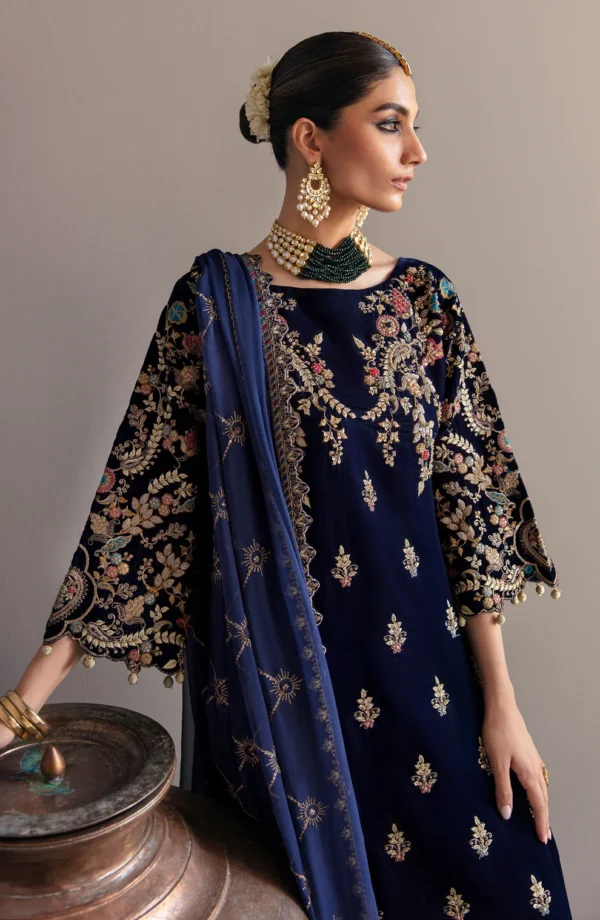 Alternative view of Emaan Adeel Velvet Collection   | MK-03