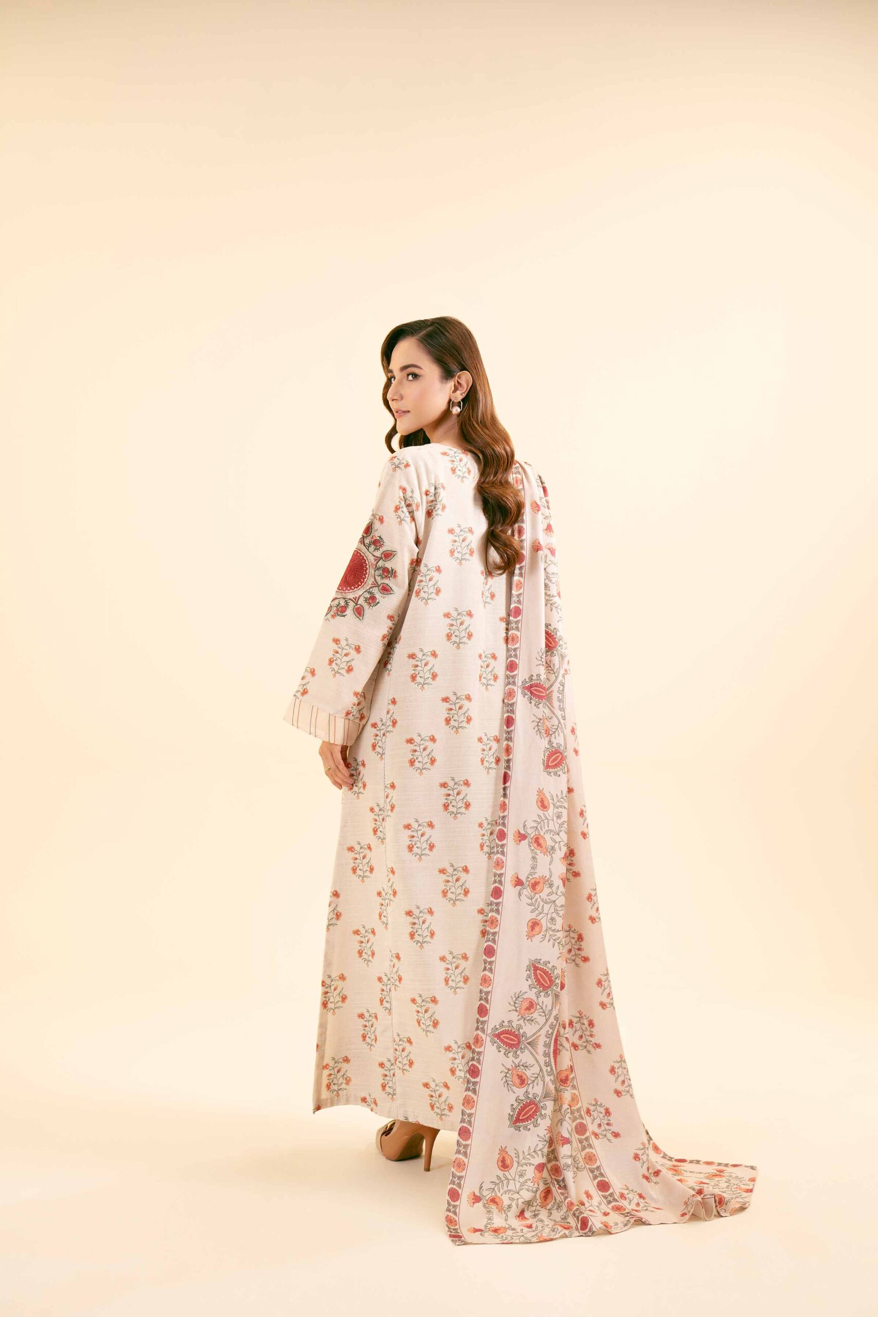 Nishat Linen Winter Collection | 42404410 - Image 2