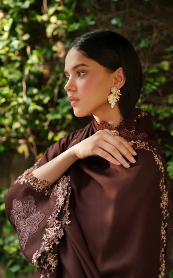 Alternative view of Asifa Nabeel Embroidered Winter'25 || Aima LWC25-10