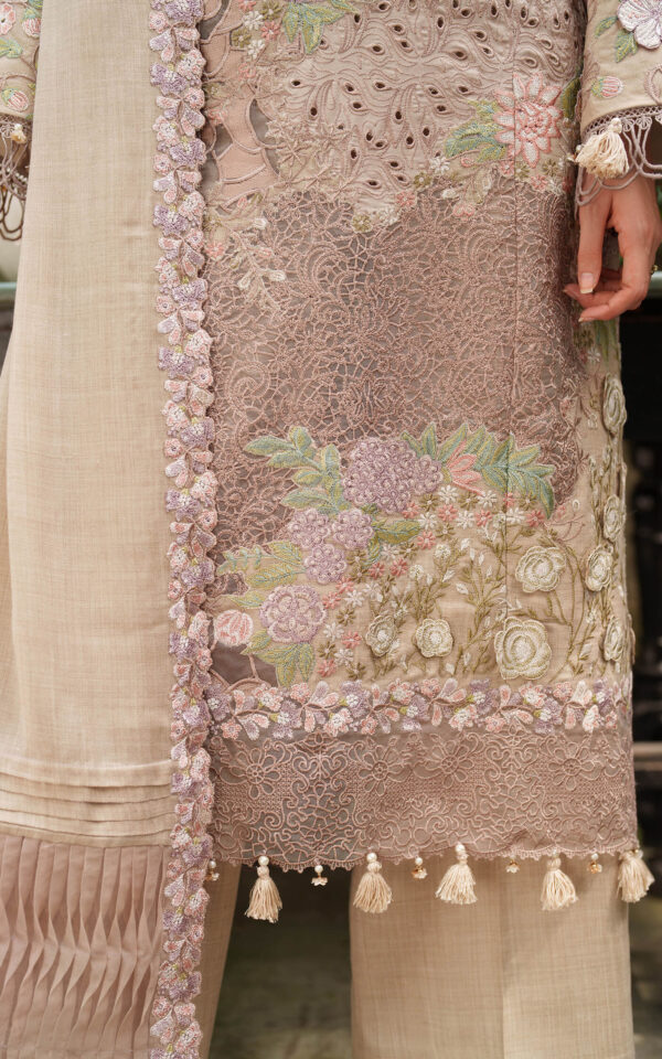 Alternative view of Asifa Nabeel Embroidered Winter'25 || Blanc LWC25-03