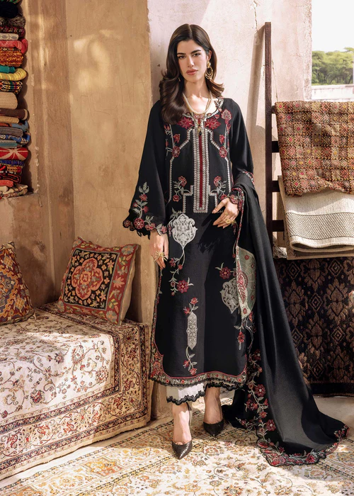 Saira Shakira Winter Unstitched'25 || CYRA 6-A