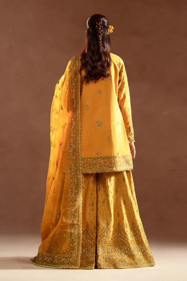 Alternative view of Selene by Emaan Adeel | Veloria