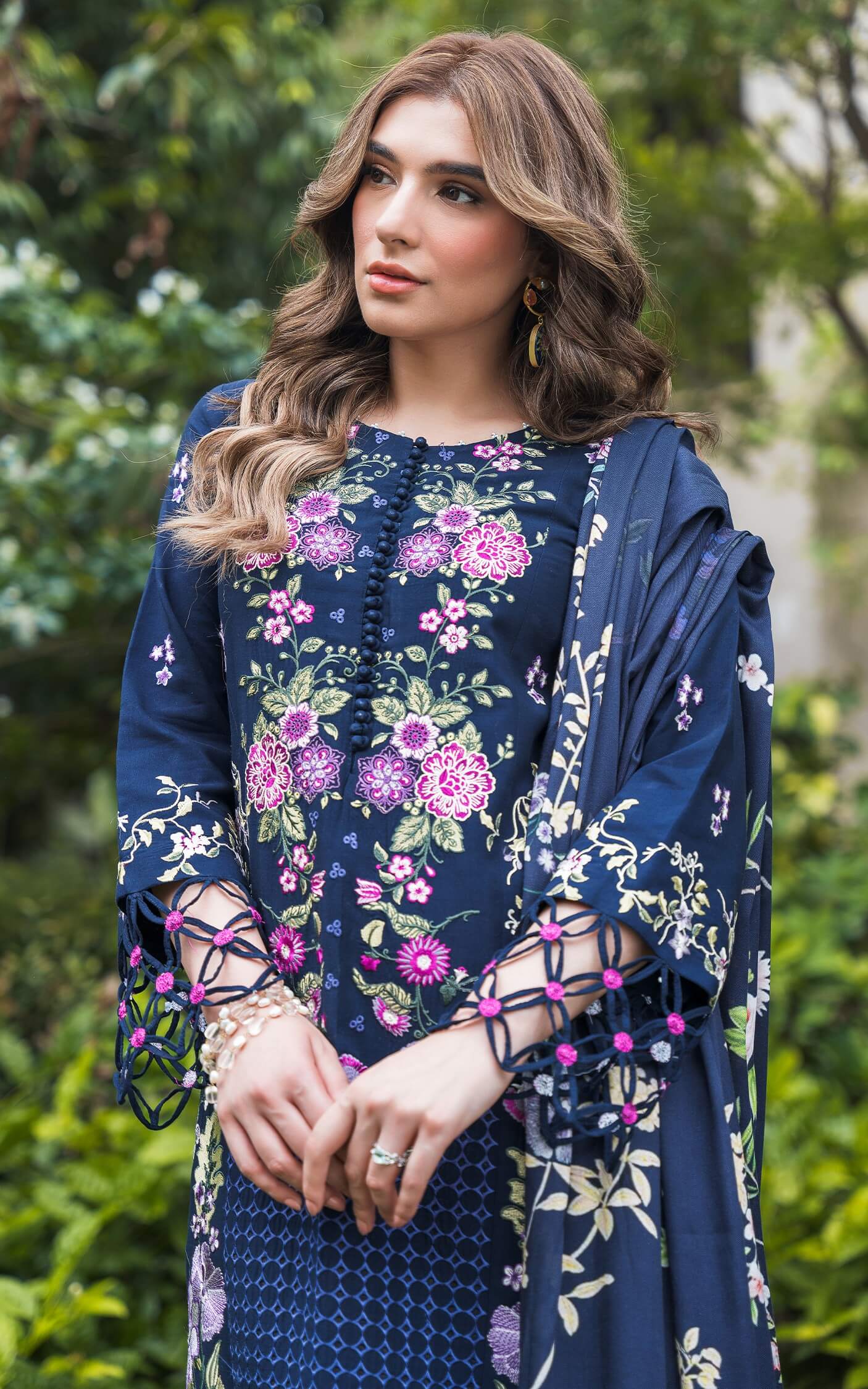 Luxury Winter'24 Vol.2 by Asifa & Nabeel | WL-02 - Image 4