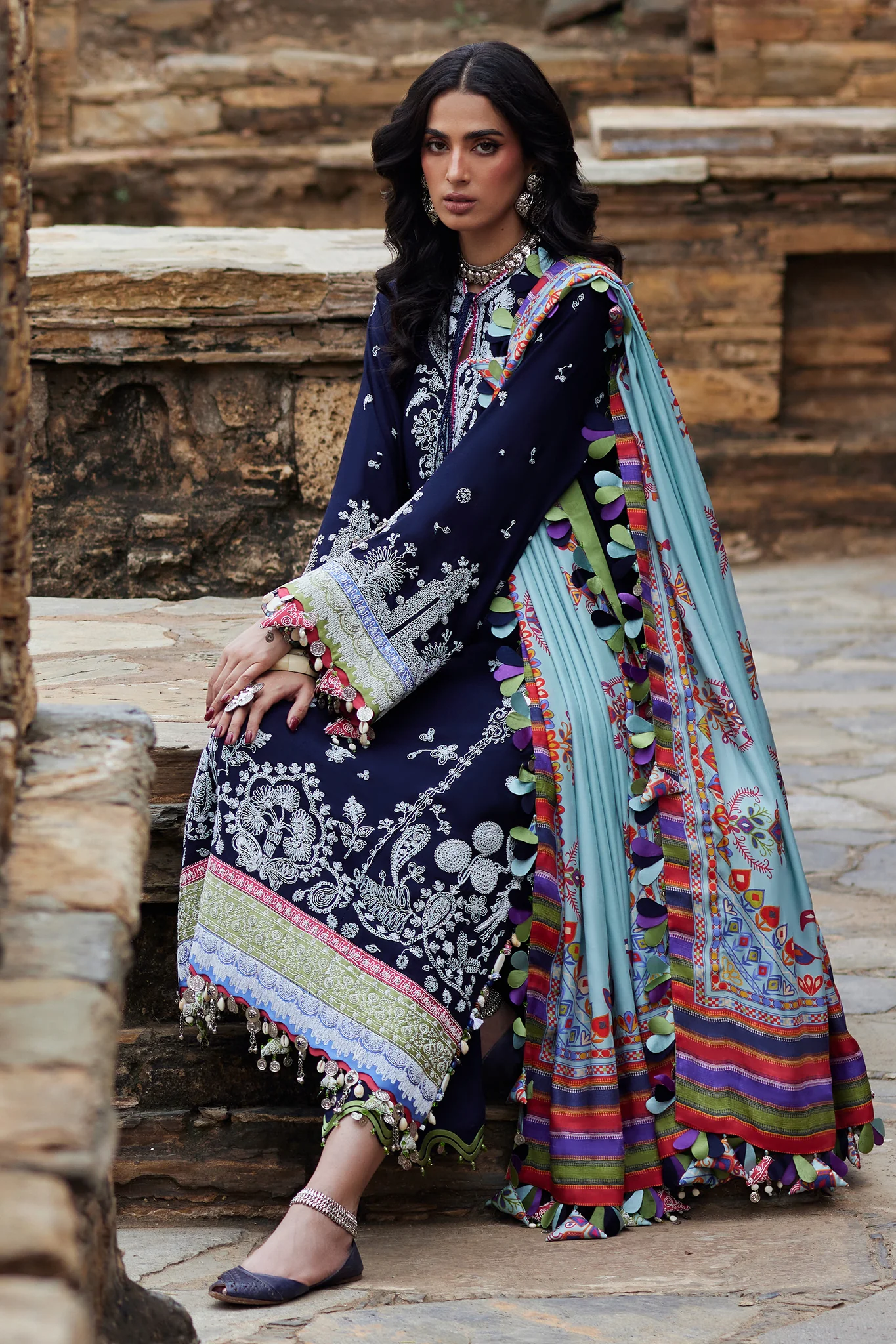 Elan Winter'24 | EW24-06 - Image 2