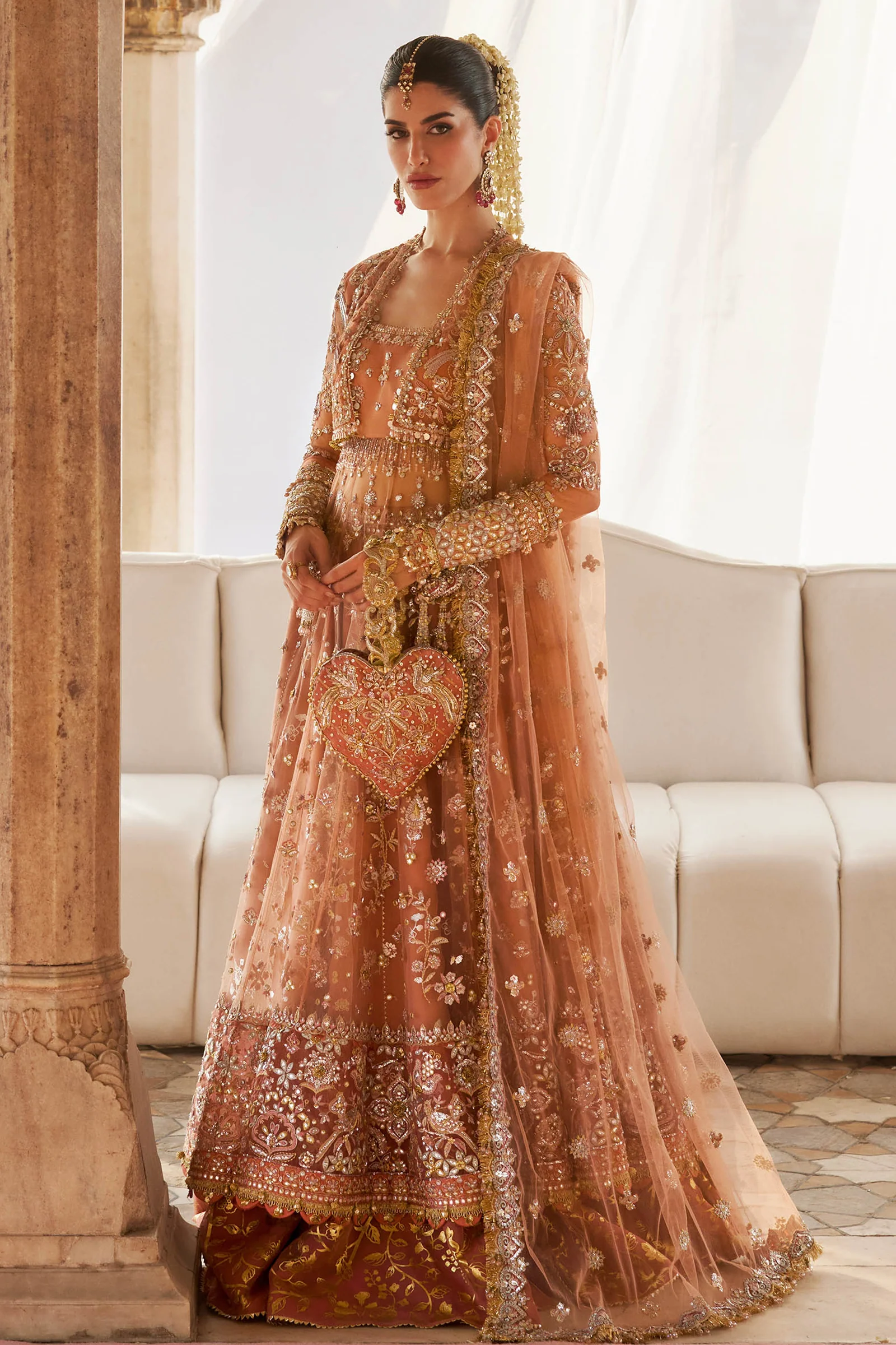 Zaha Gossamer'25 || GUL-E-MAHNOOR (ZC25-08)