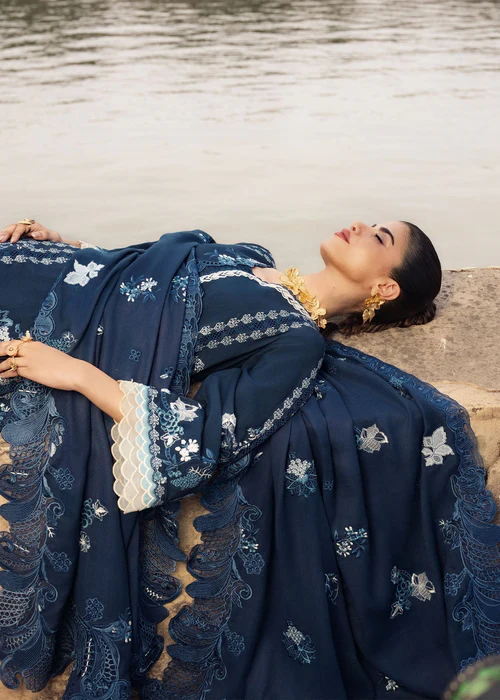 Alternative view of Saira Shakira Winter Unstitched'25 || LILA 1-A