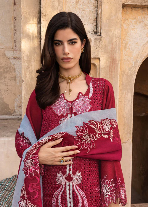 Alternative view of Saira Shakira Winter Unstitched'25 || GULNAAR 4-A
