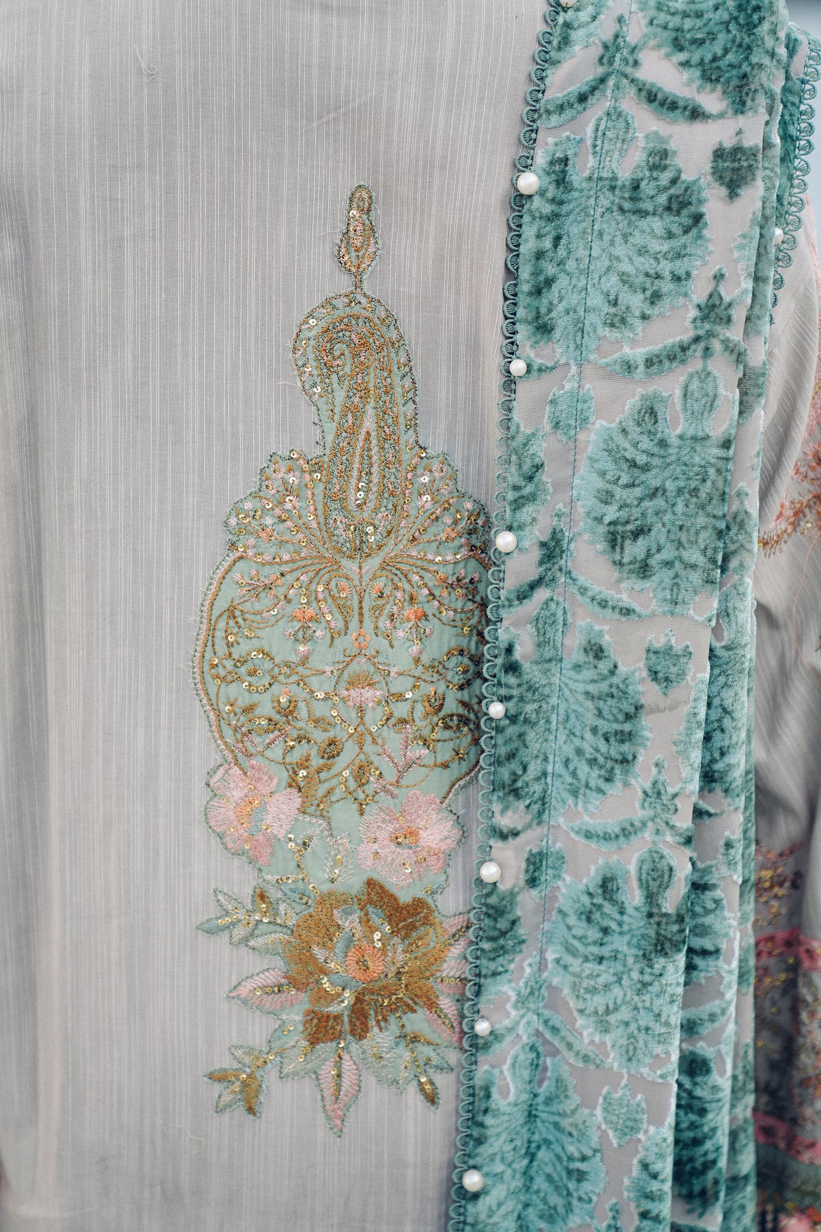 Sana Safinaz Winter Shawl | S241-001B - Image 3