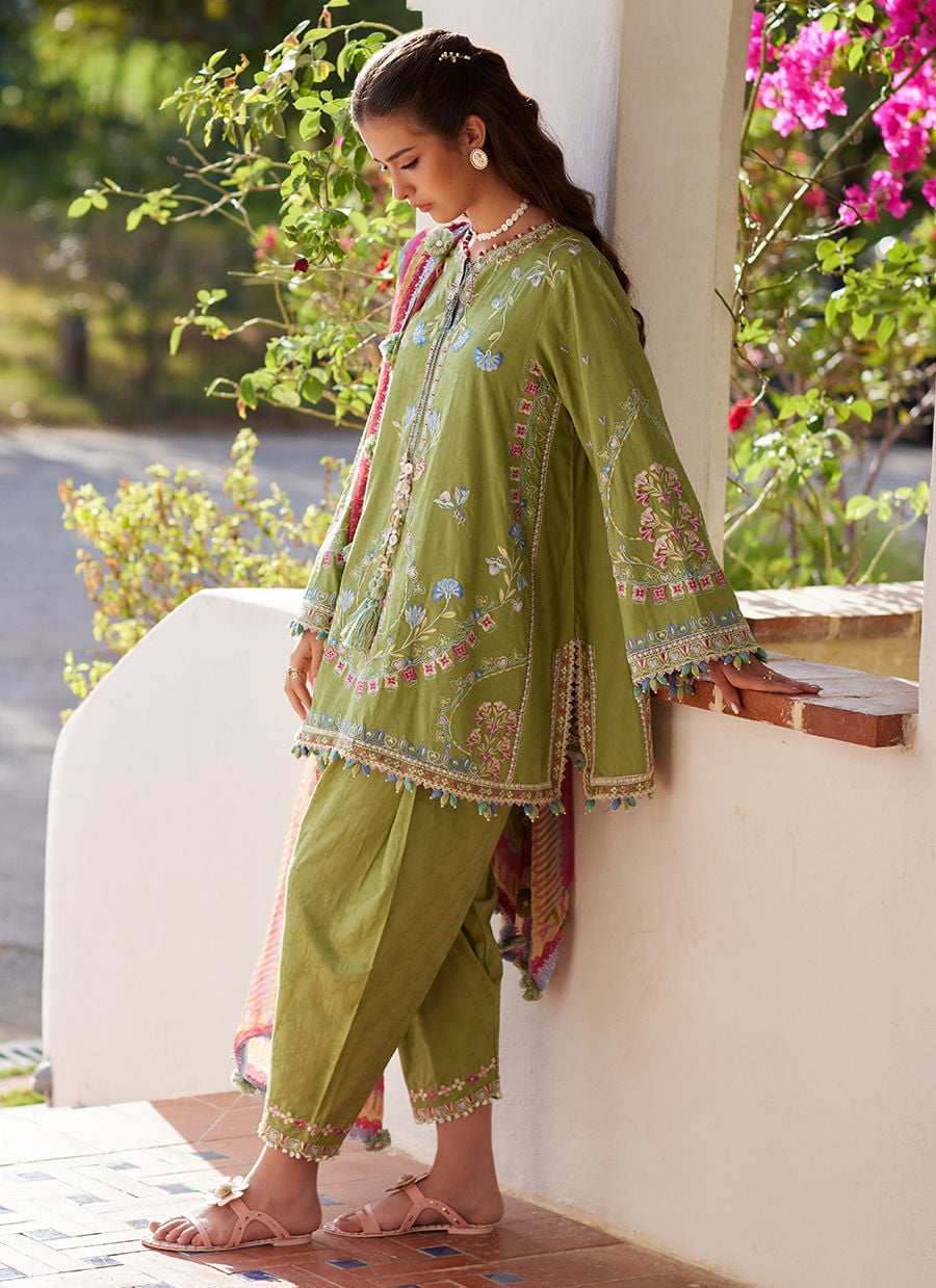 Farah Talib Aziz Luxury Lawn 2026 | Carmen Kiwi - Image 3