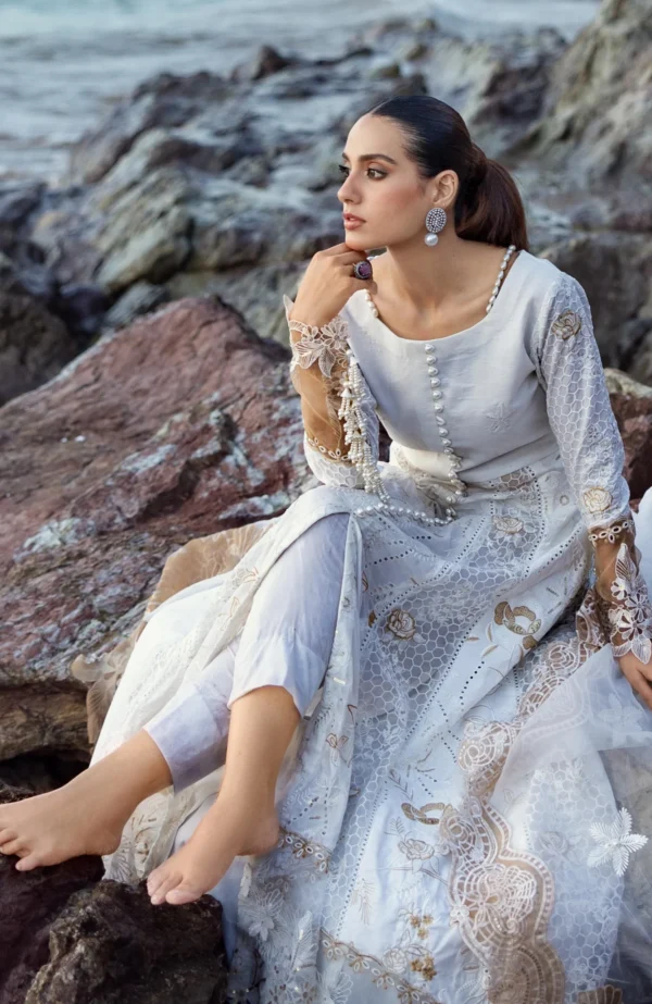 Alternative view of Mahiymaan Luxury Lawn 2026 by Al Zohaib | MLL-26-01