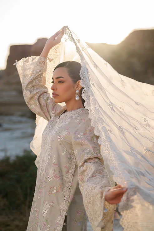 Alternative view of Sunlit Groove by Emaan Adeel Summer Lawn 2026 | MEHVES