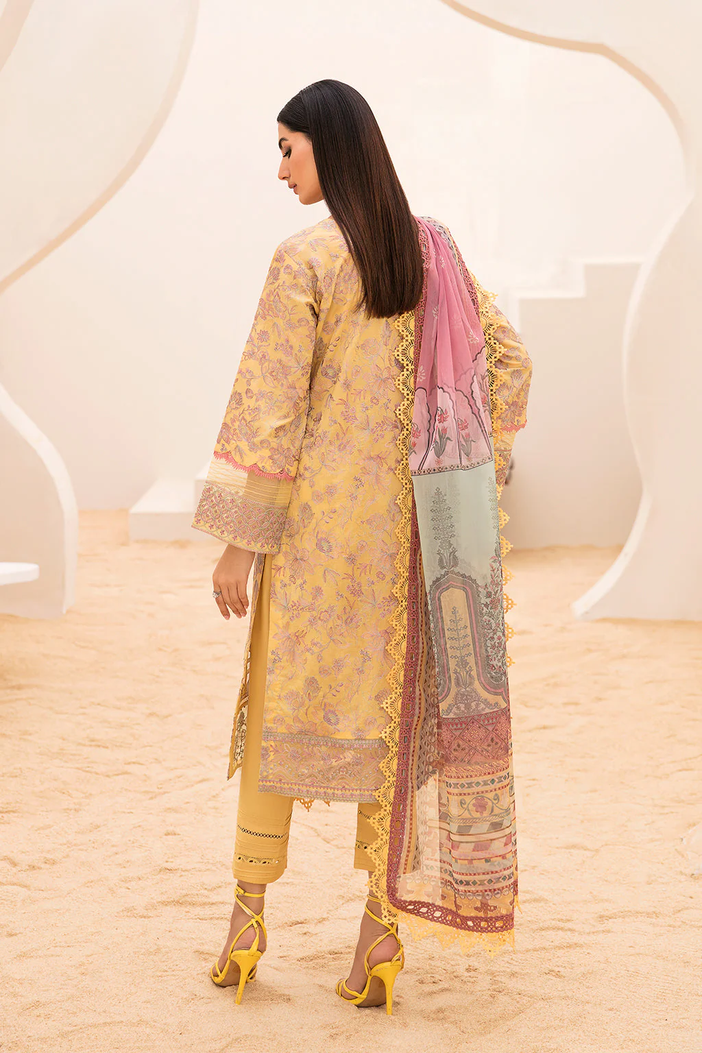Andaaz Lawn 2026 by Ramsha || Z-706 - Image 4