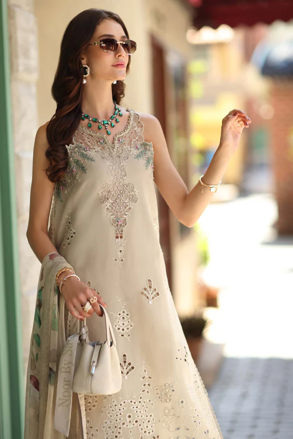 Noor Luxe Chikankari 2026 by Saadia Asad || D6 - A - Soft grey - Image 4