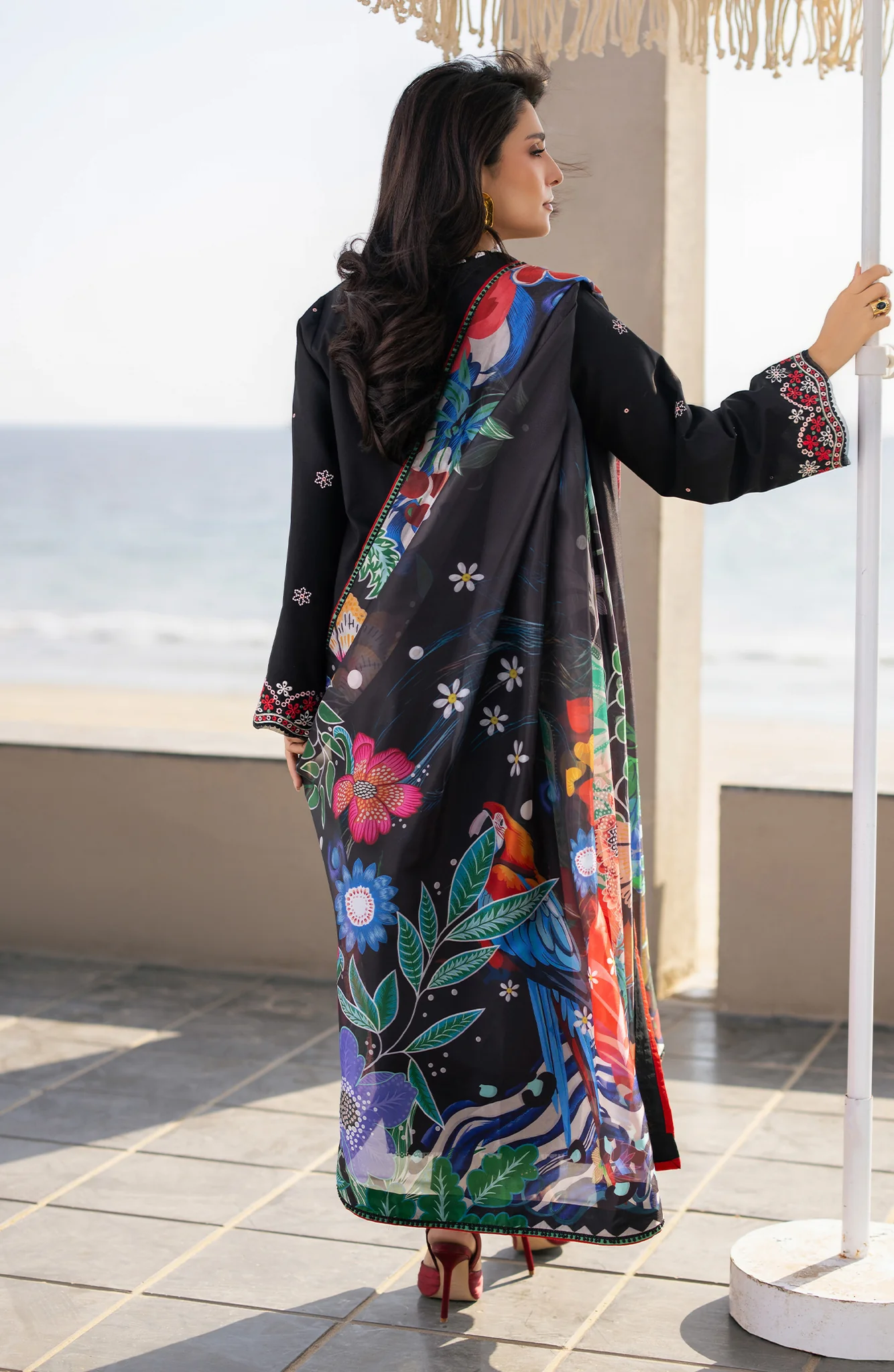 Seran Afsanah Lawn 2026 || Maya - Image 4