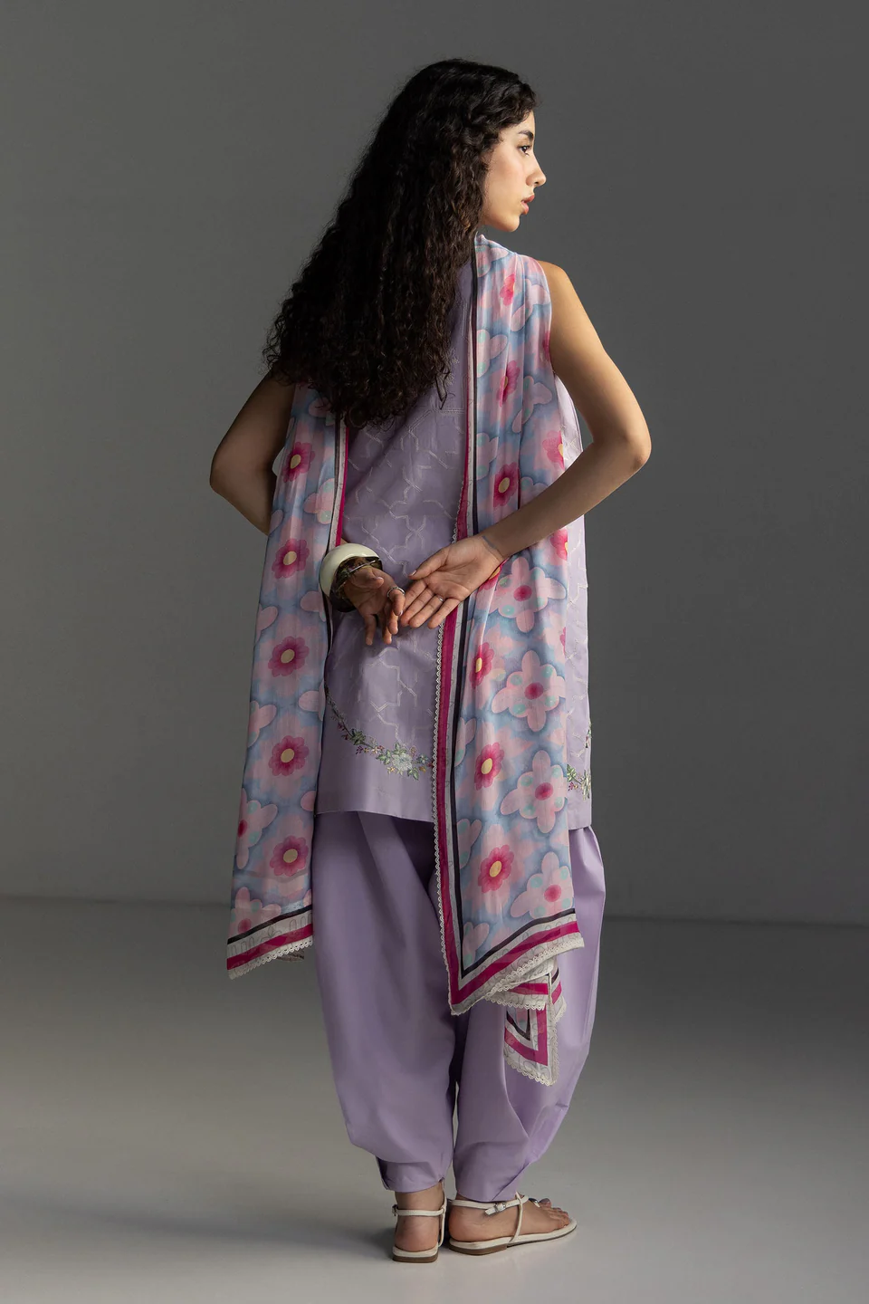 Coco Lawn by Zara Shahjahan 2026 | 01 A - Image 2