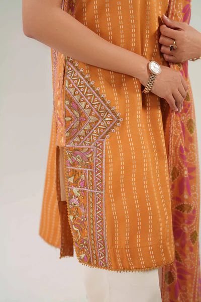 Alternative view of Nishat Summer Eid 2026 Collection || 42601018