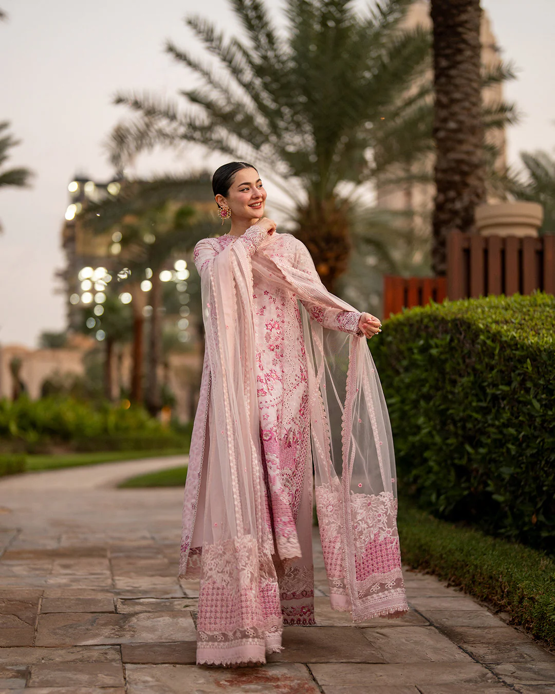 Faiza Saqlain X Hania Aamir Luxury Lawn 2026 | Lamija - Image 4