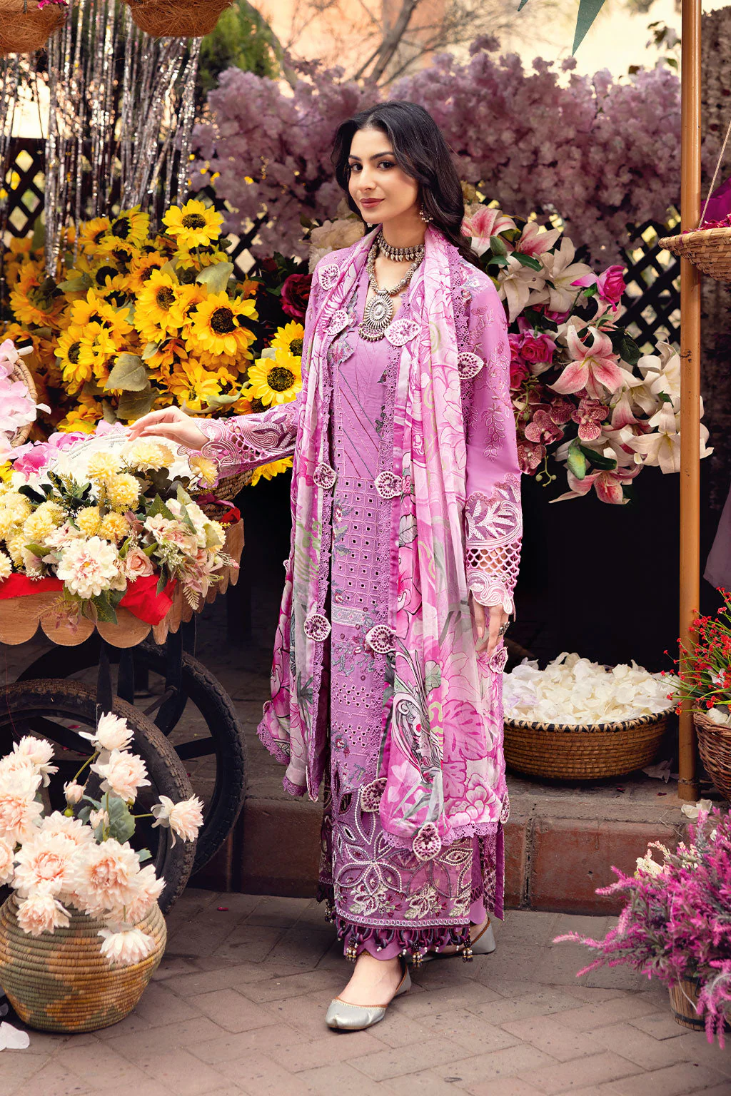Andaaz Lawn 2026 by Ramsha || Z-1102 - Image 4