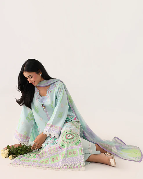 Alternative view of Rosette Lawn by Roheenaz || Cool Mirage