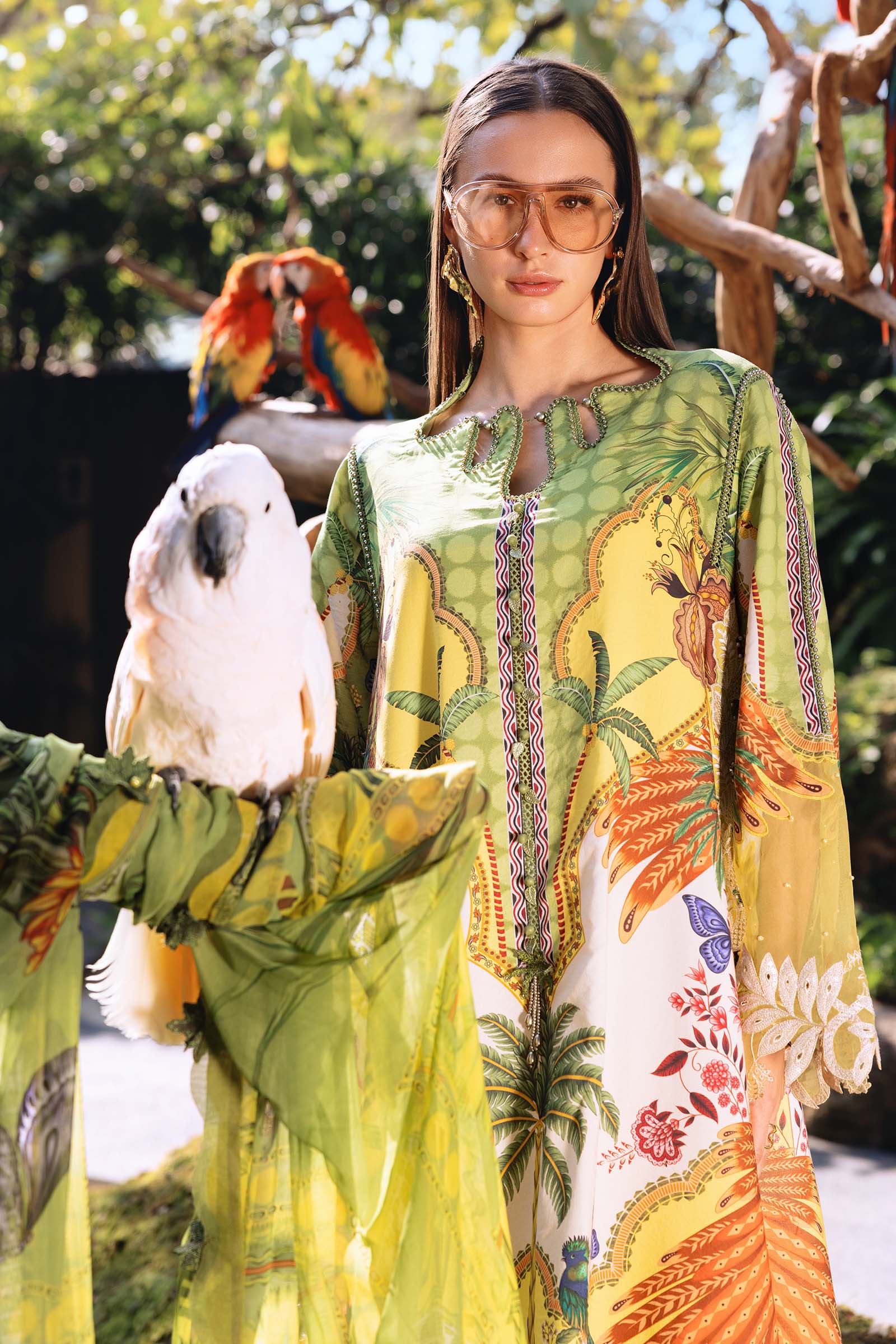 M.Prints Lawn Vol 1 2026 by MARIA B | MPT-2905-B - Image 3