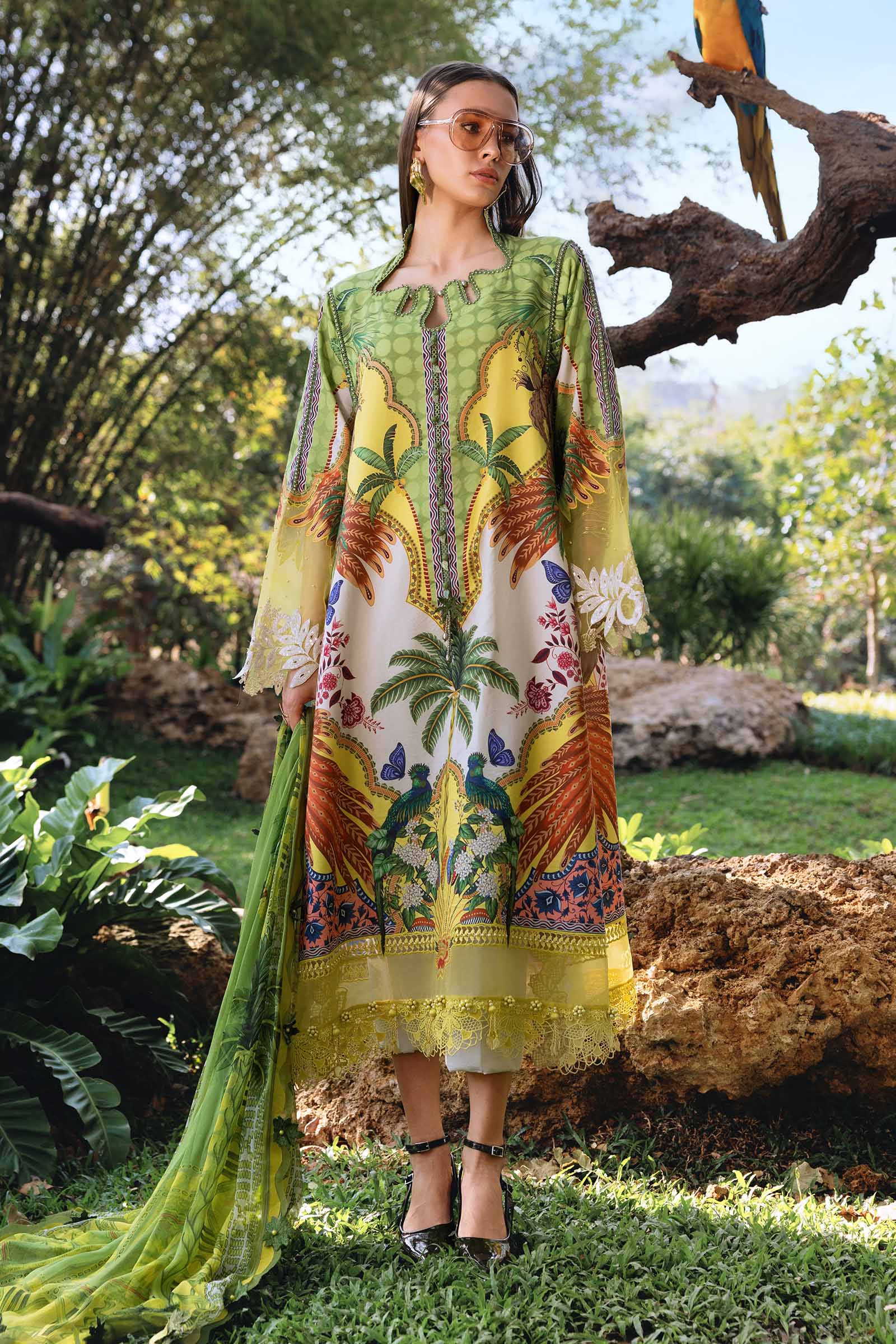 M.Prints Lawn Vol 1 2026 by MARIA B | MPT-2905-B - Image 2