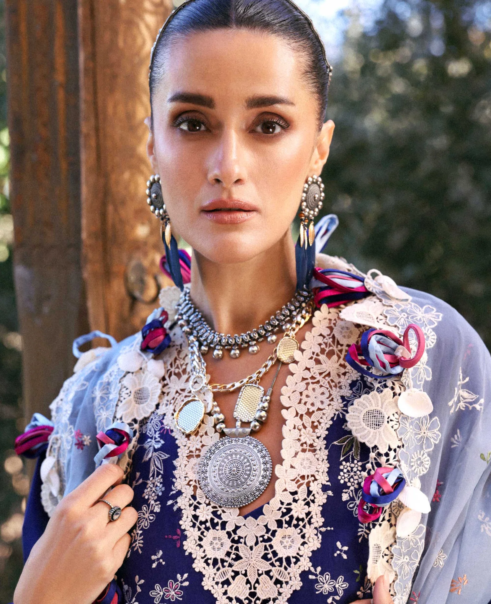 Reine Eid Luxury Lawn 2026 by Republic Wear || Sia - Image 2