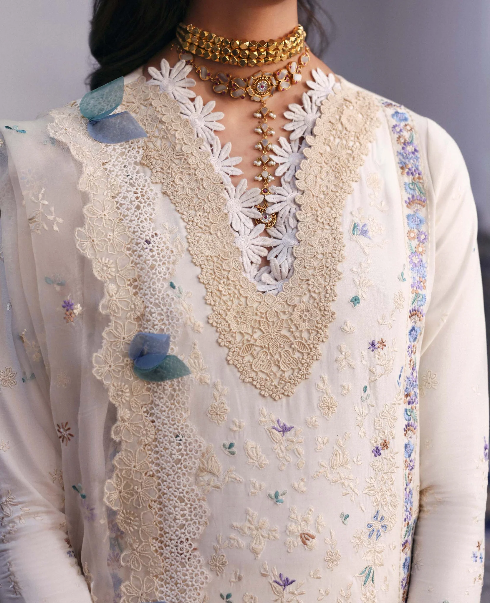 Reine Eid Luxury Lawn 2026 by Republic Wear || Nola - Image 3