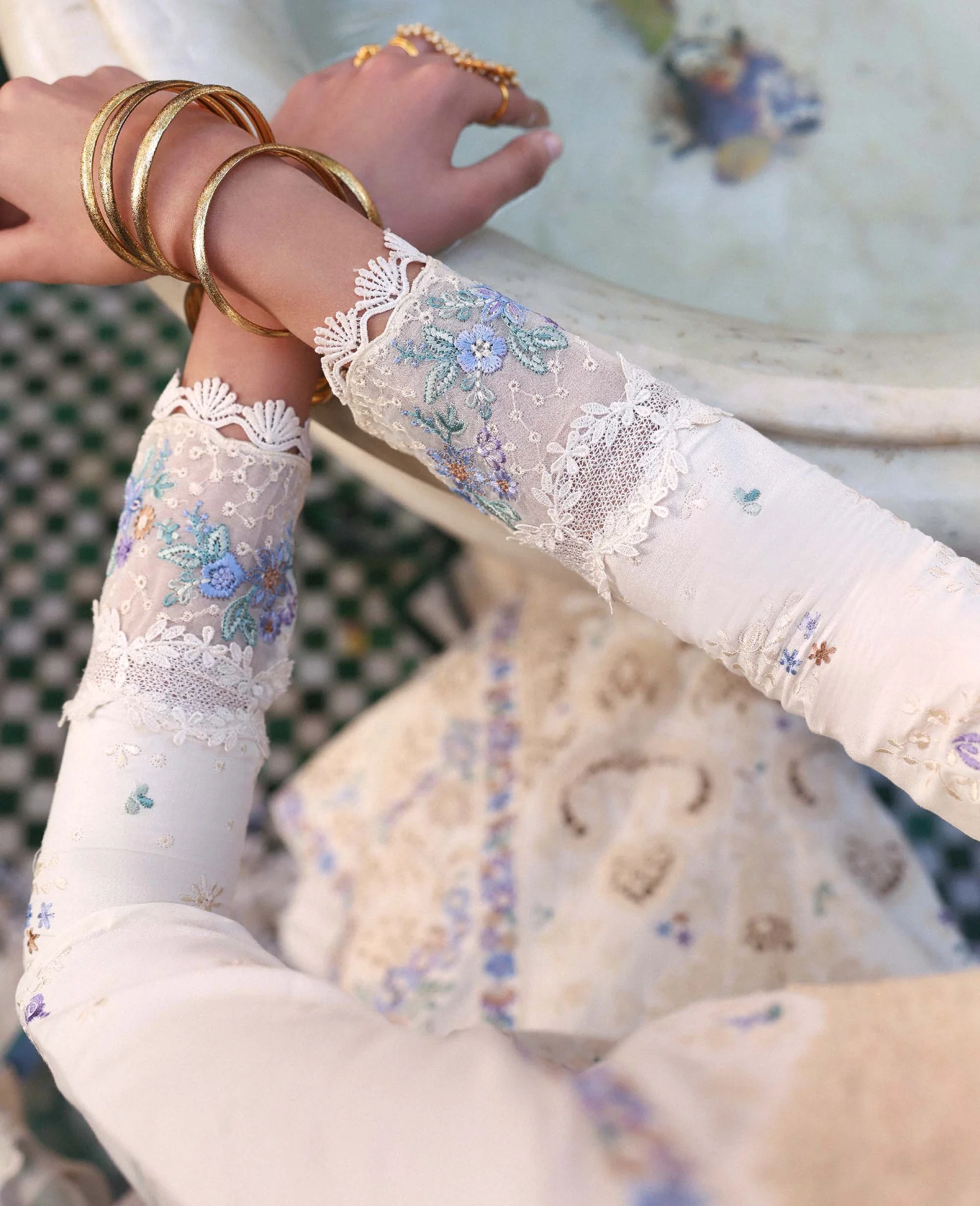 Reine Eid Luxury Lawn 2026 by Republic Wear || Nola - Image 6