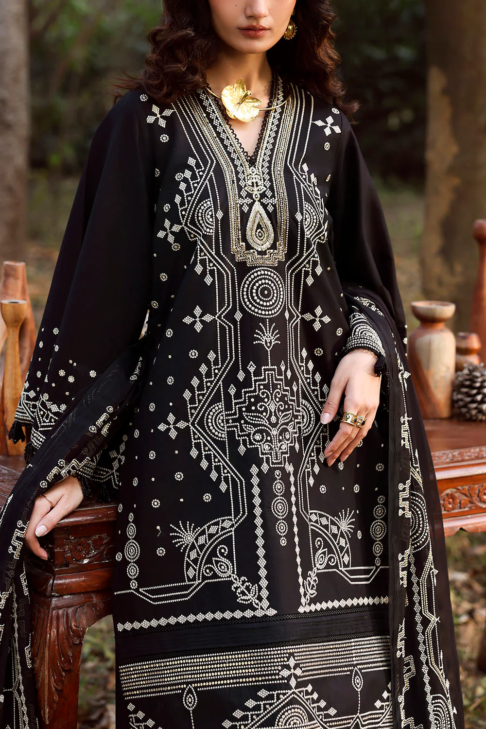 Gul Ahmed Luxury Lawn 2026 || KD-62006 - Image 5