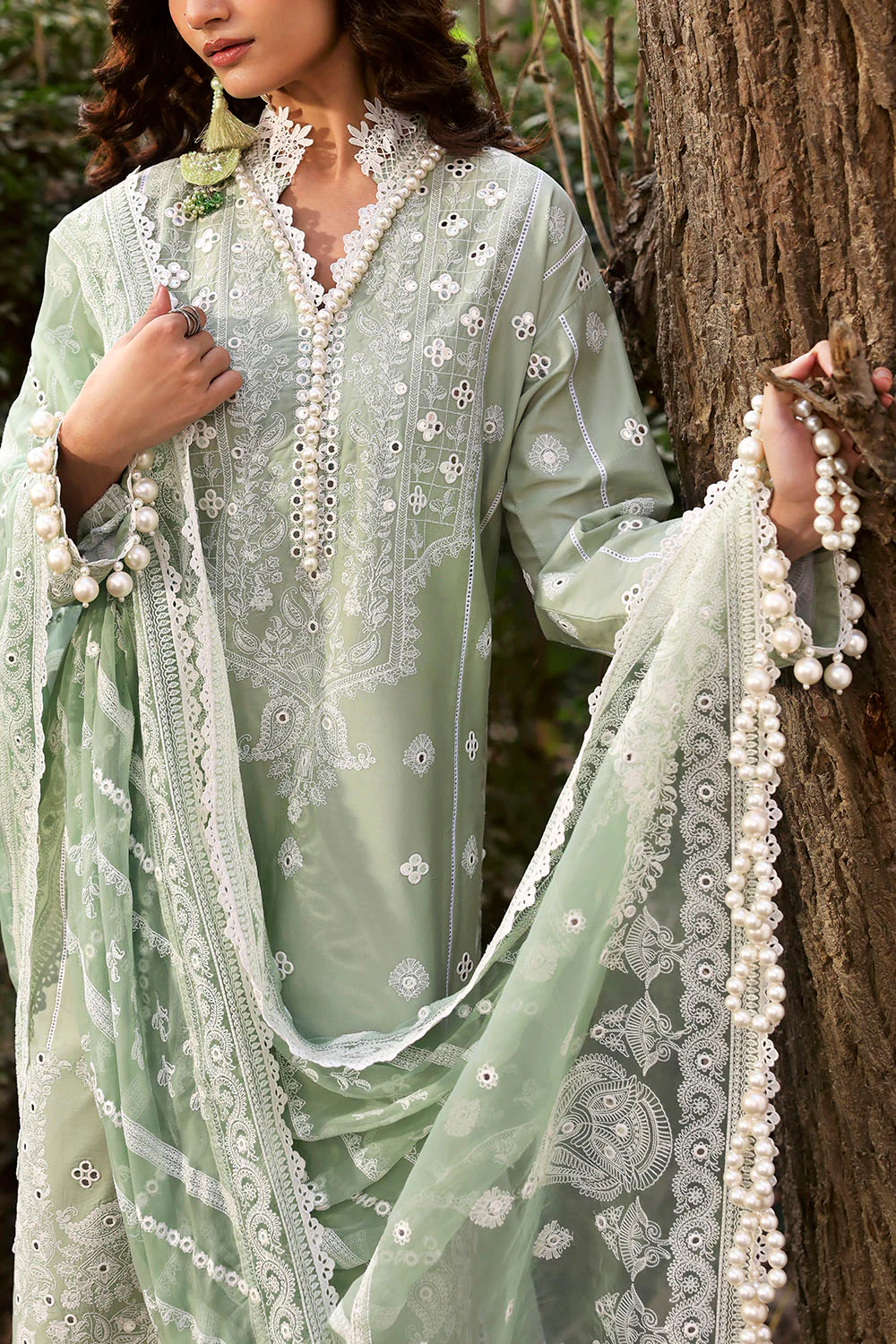 Gul Ahmed Luxury Lawn 2026 || PM-62023 - Image 4