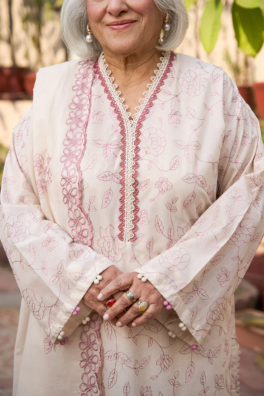 Gul Ahmed Mother's Lawn 2026 || DN-62018 - Image 2